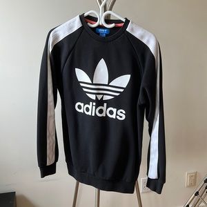 adidas trefoil long sleeve oversized sweatshirt S